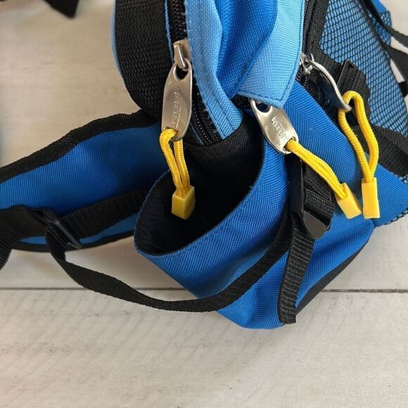 Everest Blue Hiking Fanny Pack - Picture 3 of 5